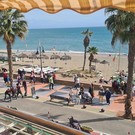 Roca Chica. Studio - First Line Beach Torremolinos Ngoại thất bức ảnh
